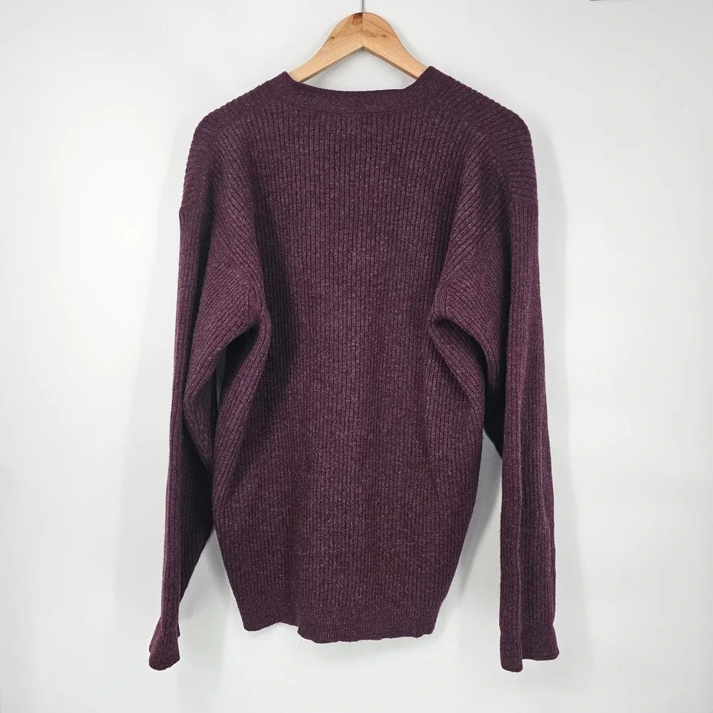 LL Bean‎ V-Neck Sweater Mens Large Tall Burgundy 100% Lambswool Ribbed Knit